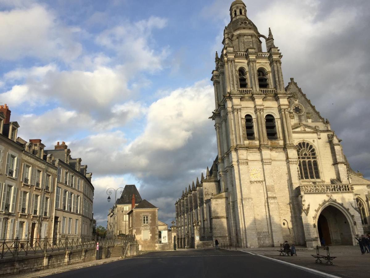 Au 16 Place Saint Louis Blois
